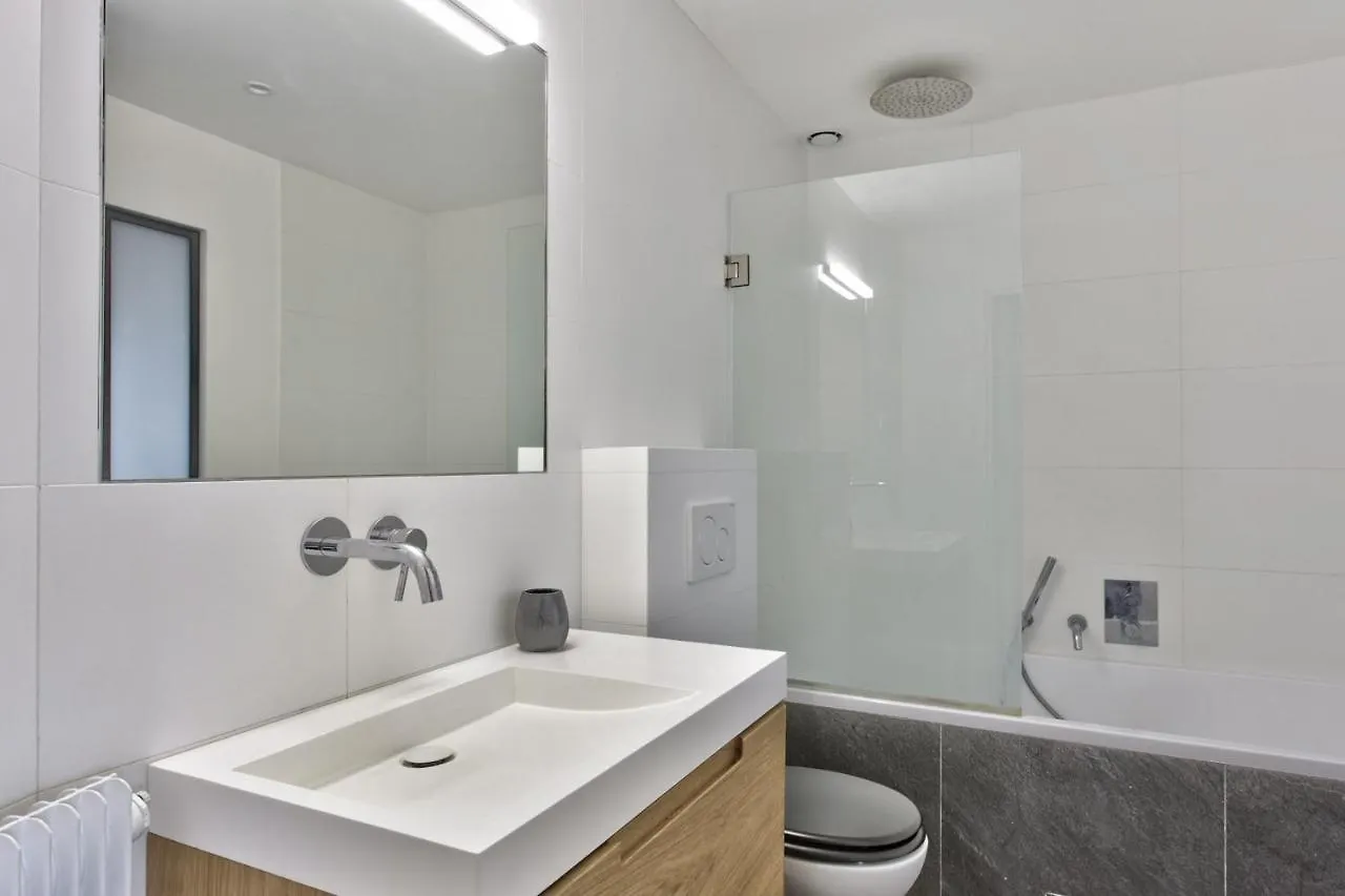 Appartement Doumer Et Son Balcon - Welkeys Paris